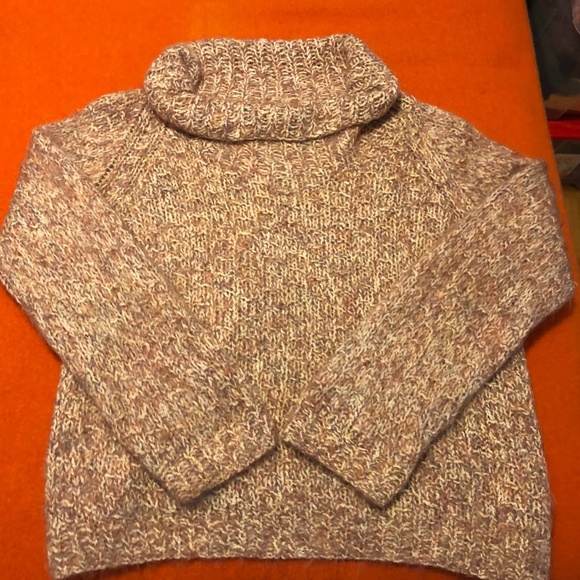 Vintage oversized chunky mohair and wool sweater handmade in Canada EUC - Picture 6 of 11